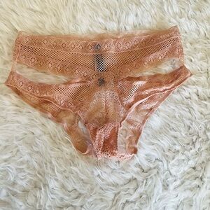 NWT Victoria's Secret Very Sexy Cutout Panty